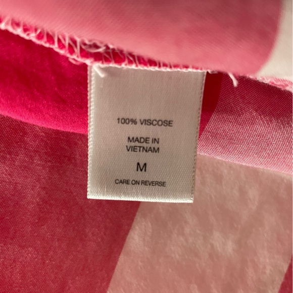 Medium Red & White Plaid V Neck Soft Button-Up Blouse Adjustable Sleeves - Picture 10 of 13